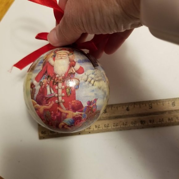 Vintage Style Set of 6 Antique Santa Paper Mache Decoupage Christmas Ornaments - Picture 15 of 15